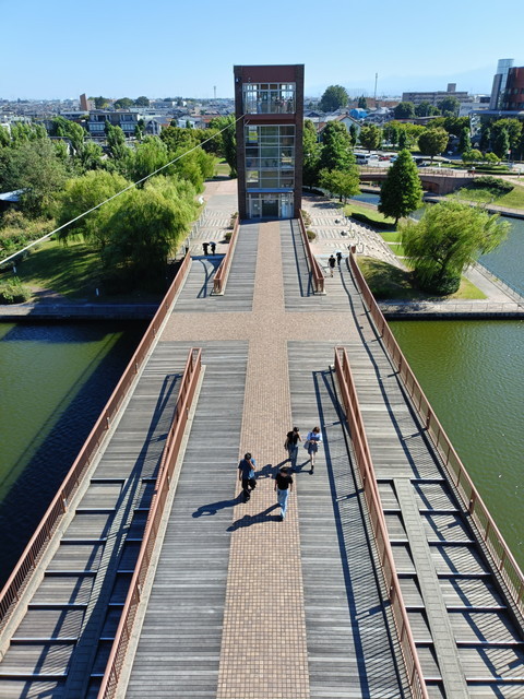 img0023.jpg